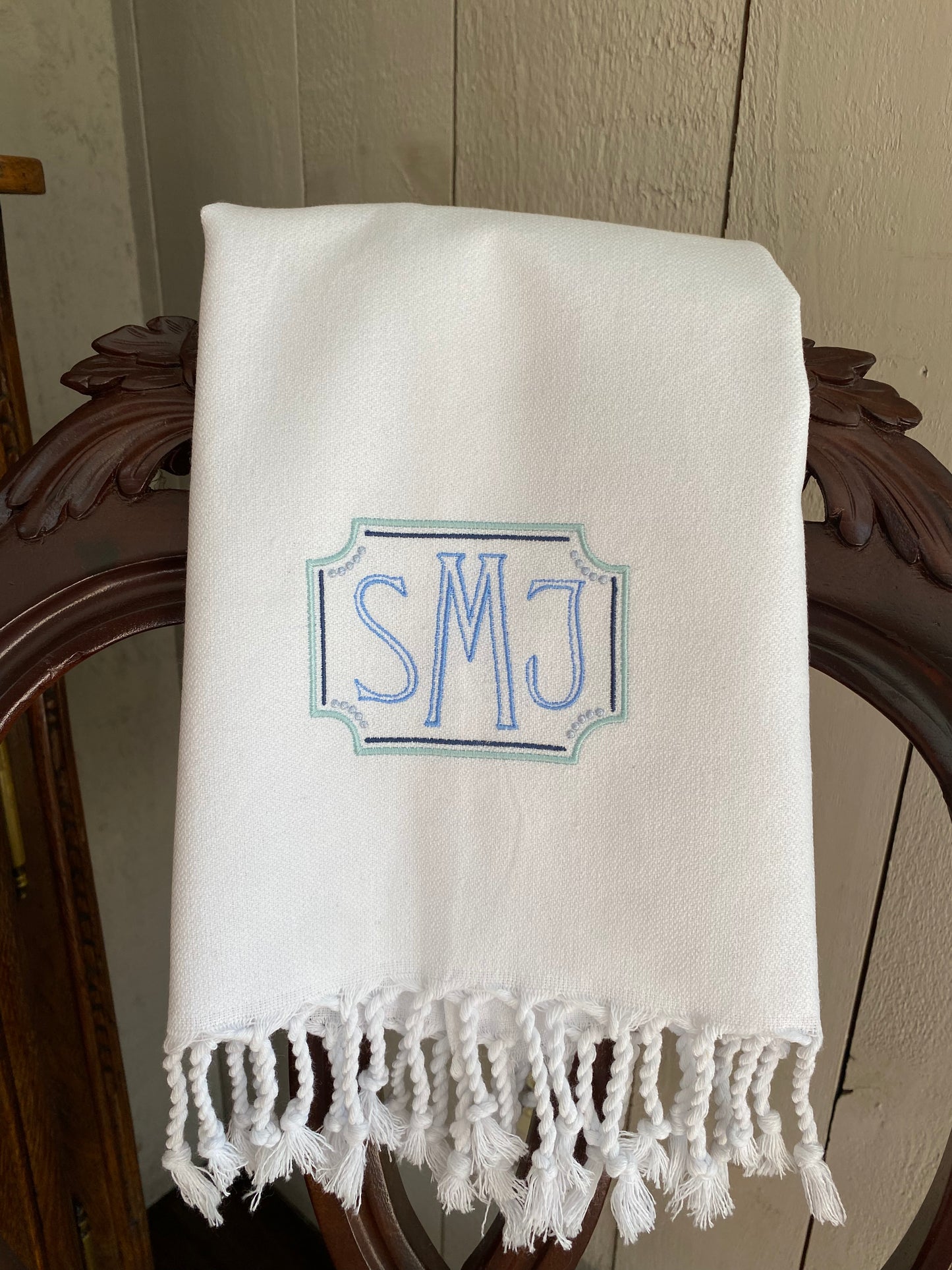 White Fringed Hand Towels